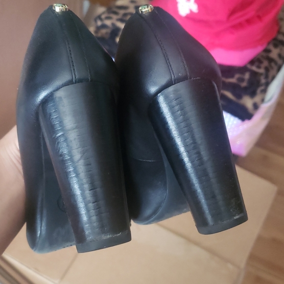 Euc black heels - Picture 2 of 3